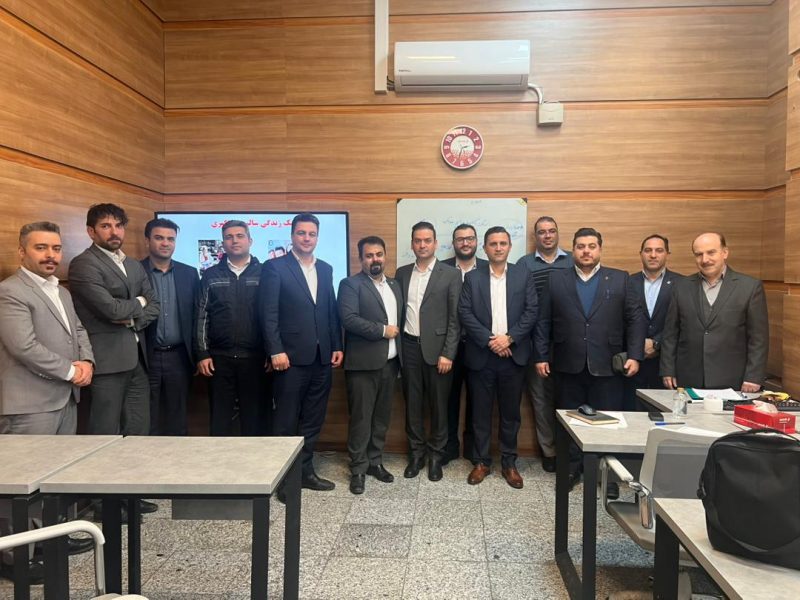 کارگاه فروش خدمات بانکی پاییز ۱۴۰۴